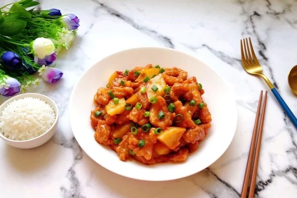 Lychee-Style Sweet and Sour Pork