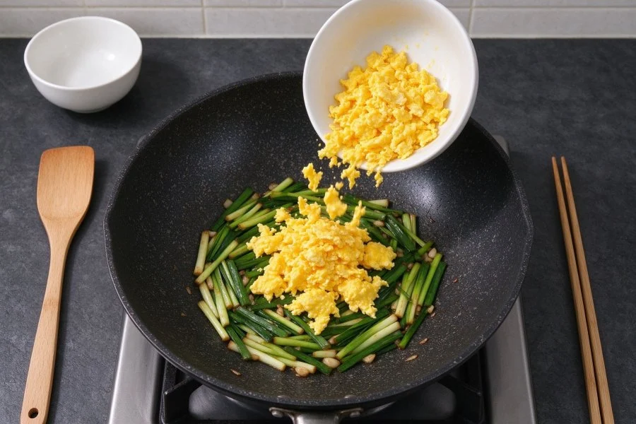 Quick Garlic Scape and Char Siu Fried Rice step 19